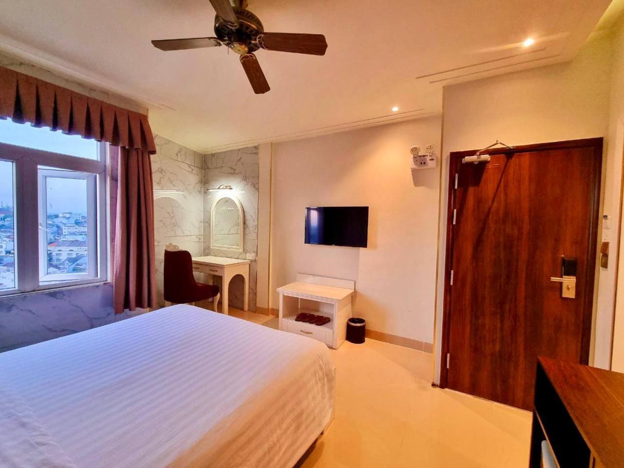 Tulip Hotel 3 Da Lat Eksteriør billede