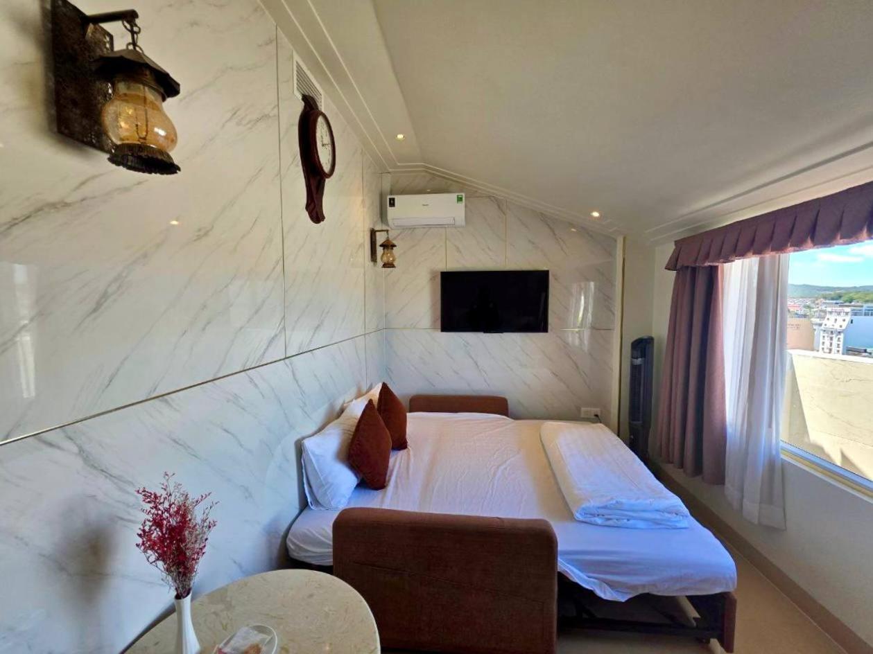 Tulip Hotel 3 Da Lat Eksteriør billede